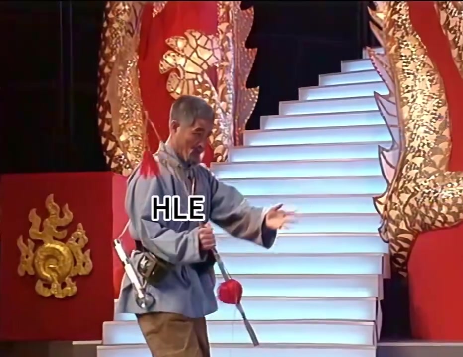 网友整活抽陀螺《三鞭子》全新版本:Bin给拳头检查BUG的选手!